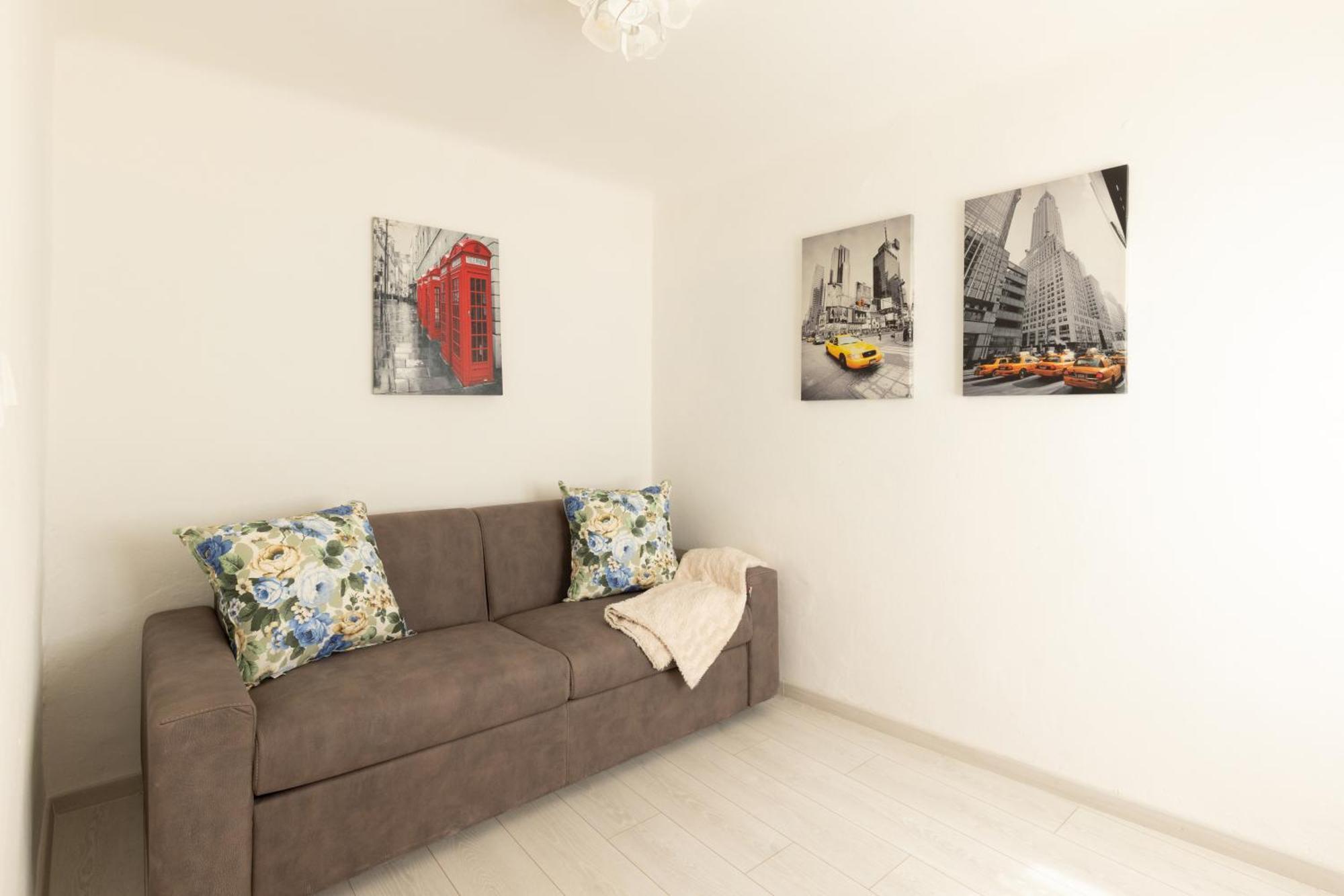Anticavalle Intero Appartamento Verona Exterior photo